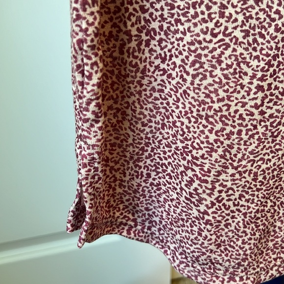 Athleta breezy tank - Picture 3 of 4